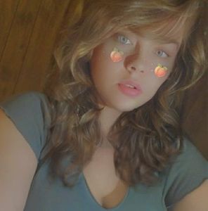 Meet your Posher, Marie